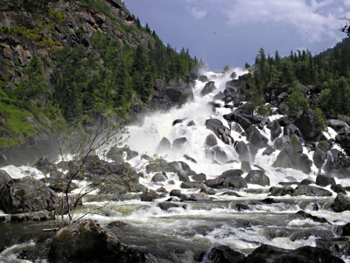 Водопад учар горный алтай фото