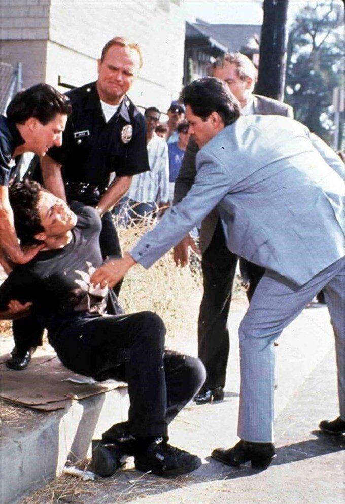richard-jordan-a-martinez-gregory-norman-cruz-am-31august-1985-gelingt-geheaf-1-701x1024-1